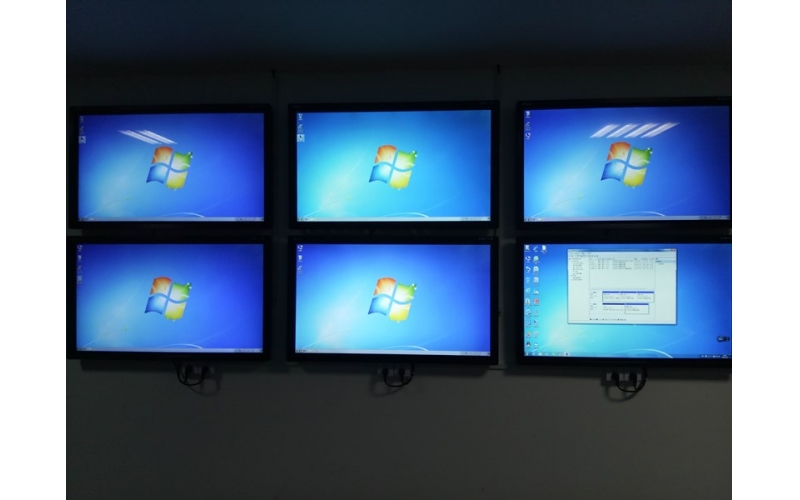 浙江夏華集團電(diàn)視(shì)牆項目